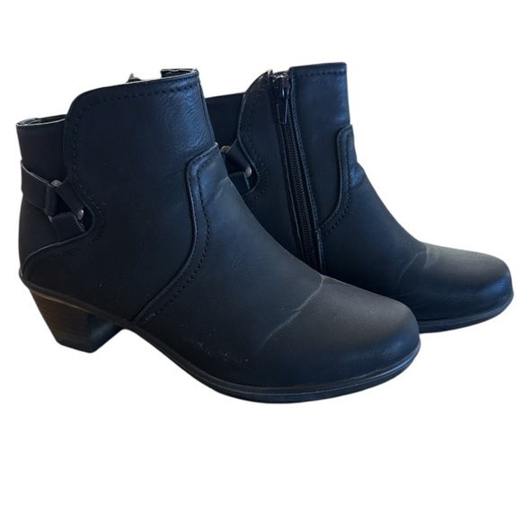 Black Easy Street Ankle Boots 7W - Picture 1 of 10